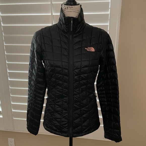 The North Face Jackets & Blazers - The North Face Women’s Thermoball Jacket